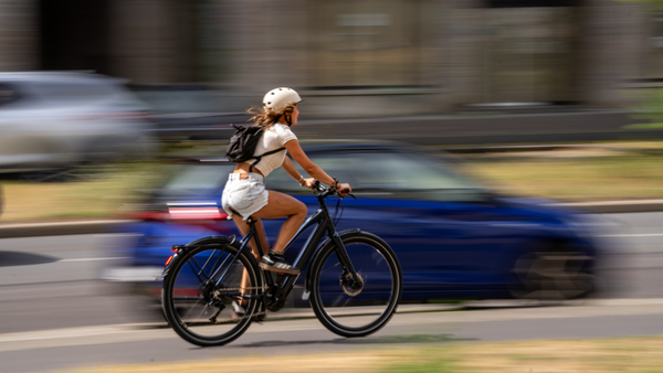 Rusta upp inför skolstarten: Cykla smartare med Fafrees E-Bikes och exklusiva studenterbjudanden!